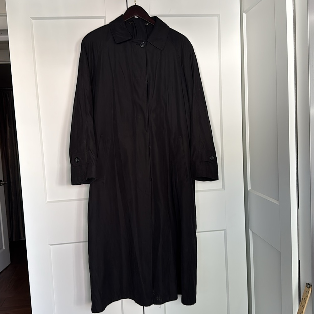 London Fog women's trench coat - black Size 10 Petite